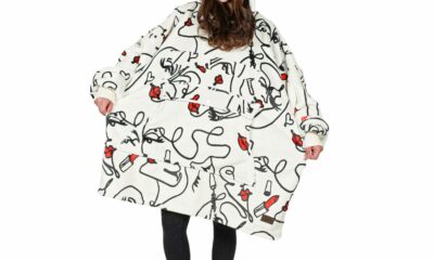 Tirrinia Oversized Wearable Blanket Hoodie (One Size) product image