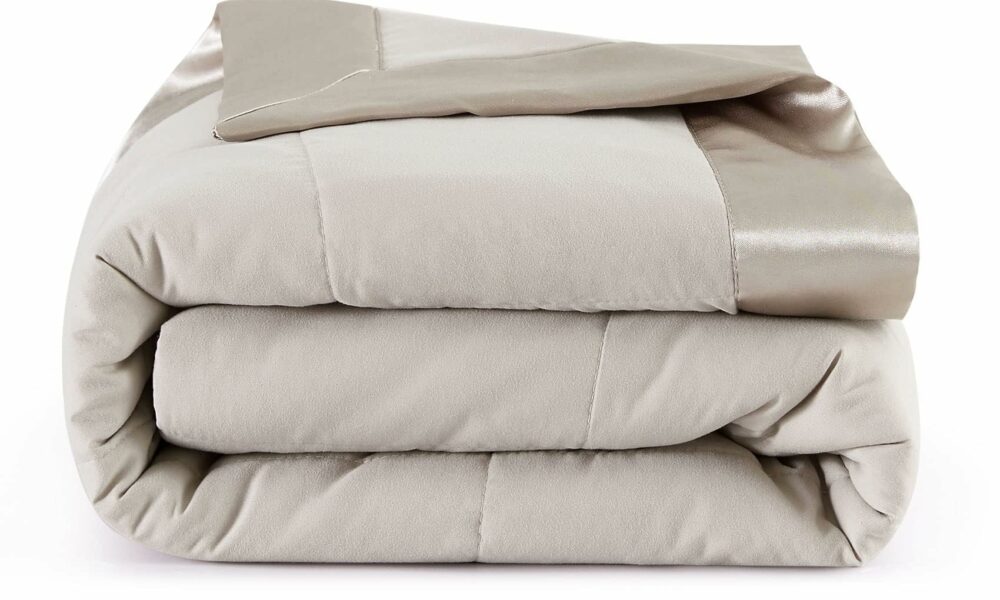 COMFLIVE Down Alternative Blanket - Queen Size Blanket with Satin Trim - Bed Blanket for All Seasons - Winter Summer Comfort Soft 90"x90" (Light Gray, Full/Queen) Light Gray Full/Queen product image