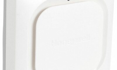 Honeywell CHW3610W1001 Wi-Fi Water Leak And Freeze Detector, 1 -Pack product image