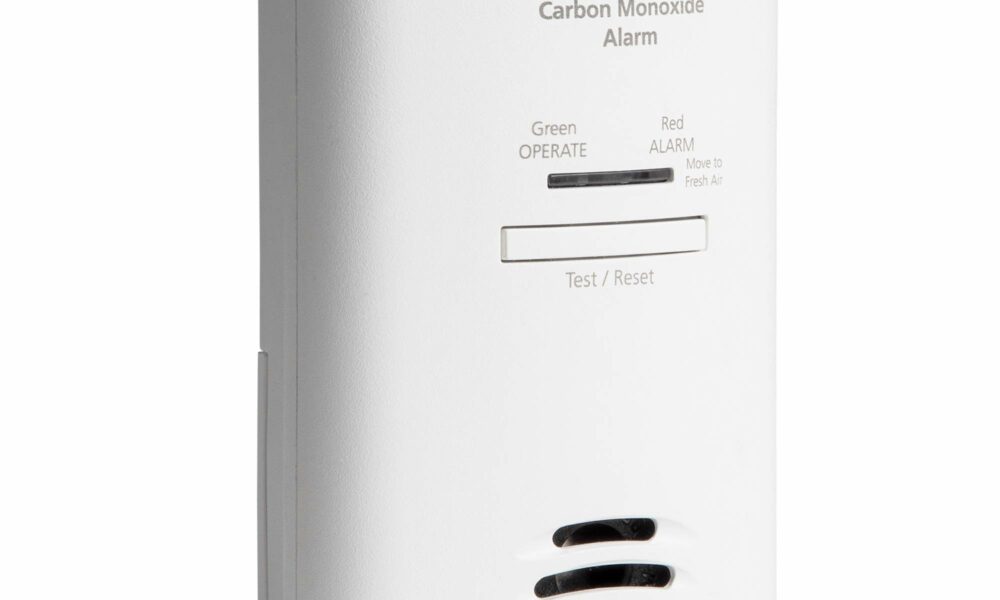 Kidde Carbon Monoxide Detector, Plug in Wall with AA Battery Backup, Test-Hush Button product image