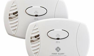 FIRST ALERT Carbon Monoxide Detector, No Outlet Required, Battery Operated, CO400, White, 2 Count (Pack of 1) 2 Count (Pack of 1) Detector product image