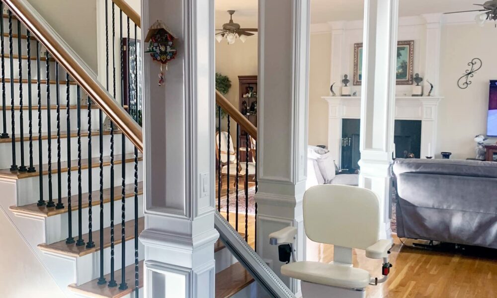 AmeriGlide Rave 2 Stair Lift | Self Installable | 350 lb Capacity product image