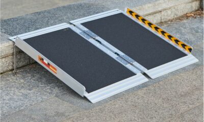 FACHNUO 2 Feet Portable Wheelchair Ramp, Non-Skid Aluminum Handicap Ramps with Handle, Folding Threshold Wheel Chair Ramp for Home Steps, Stairs, Entry, Threshold, Doorways, Scooter, 800LBS Capacity Aluminum 2FT(Using height 2-6'') product image