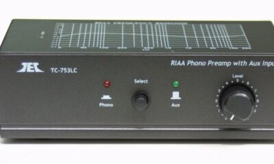 Turntable/Phono Preamp Preamplifier Pre Amplifier W Aux Input and Volume Control product image