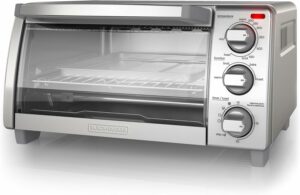 BLACK+DECKER 4-Slice Toaster Oven (Convection) product image