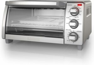 BLACK+DECKER TO1745SSG 4-Slice Toaster Oven